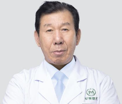 張家龍