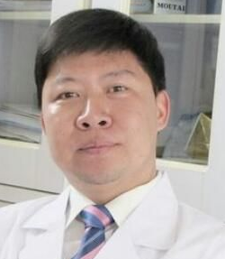 湯躍明