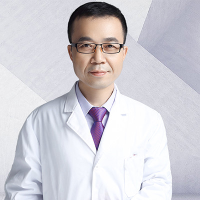 王世勇和楊明勇那個雙眼皮修復好？