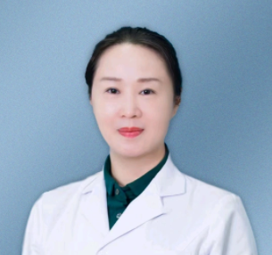 欒迎春