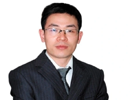 梅夠明